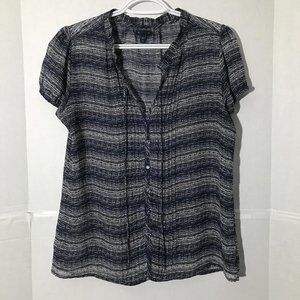 Gap Women's Top - Short Sleeve Size Medium